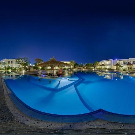 Cataract Resort Naama Bay Шарм ел-Шейх Екстериор снимка