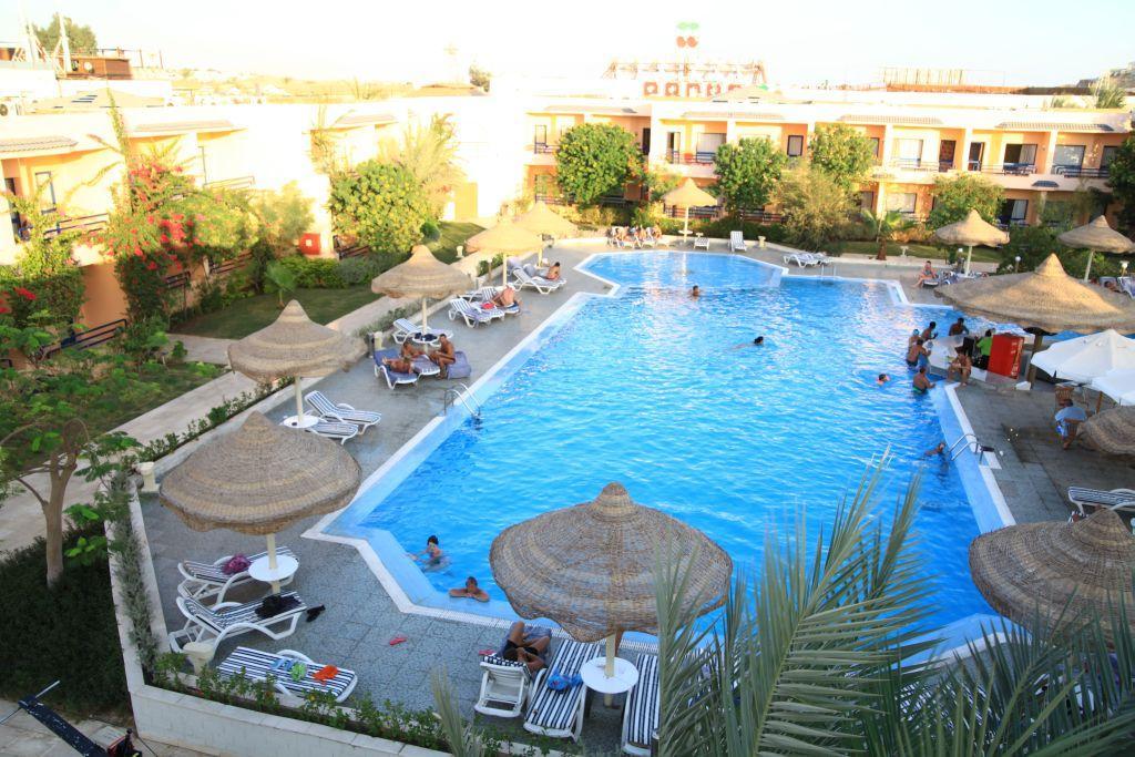 Cataract Resort Naama Bay Шарм ел-Шейх Екстериор снимка