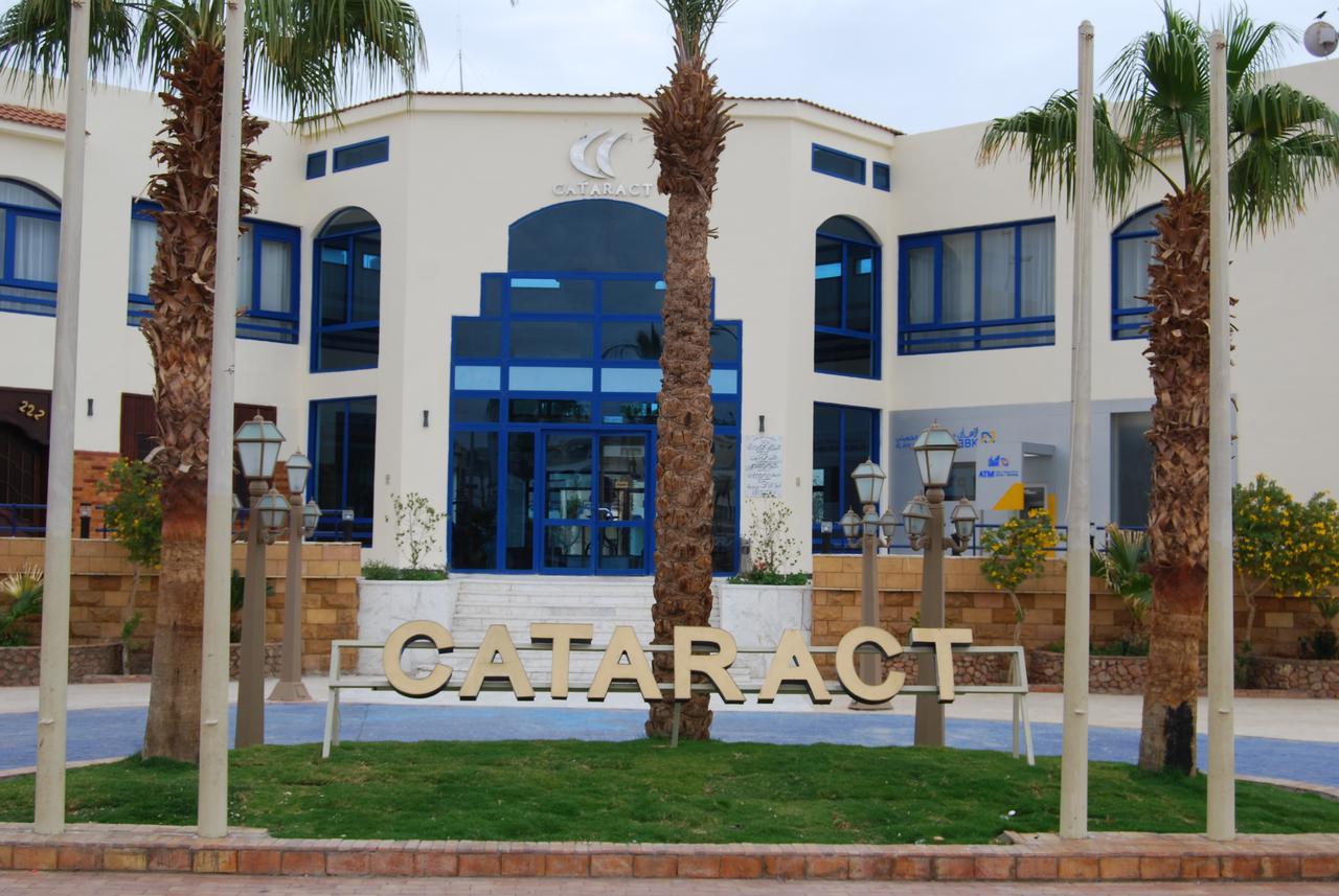 Cataract Resort Naama Bay Шарм ел-Шейх Екстериор снимка